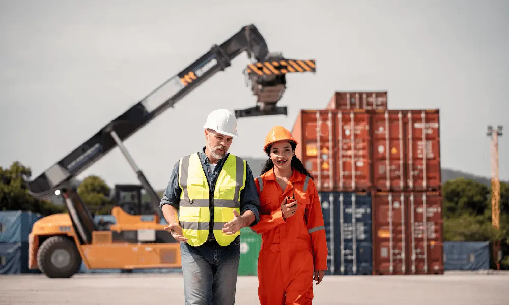 Choosing Between LTL and Full Truckload: Which is Right for You?